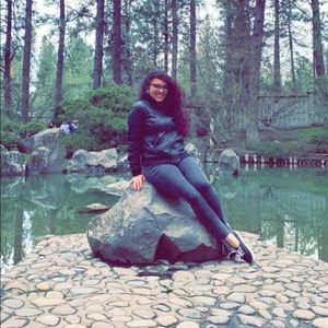 Meet your Posher, Mary